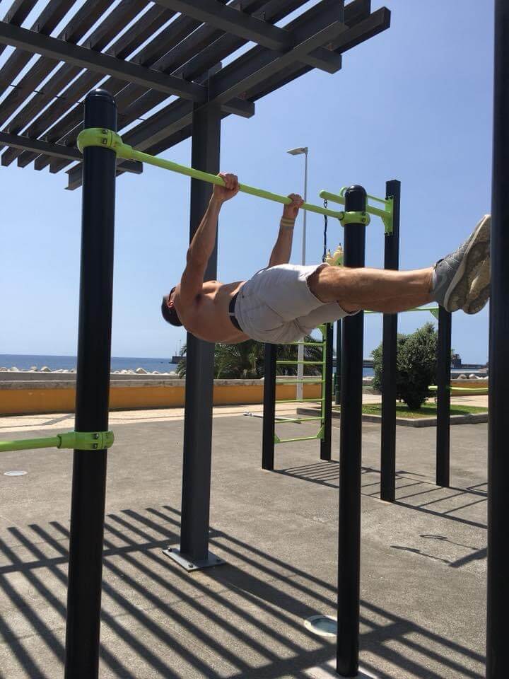 Front Lever